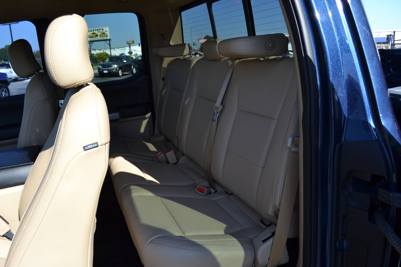 Used 2017 Ford F150 Lariat w/ Equipment Group 502A Luxury image 33