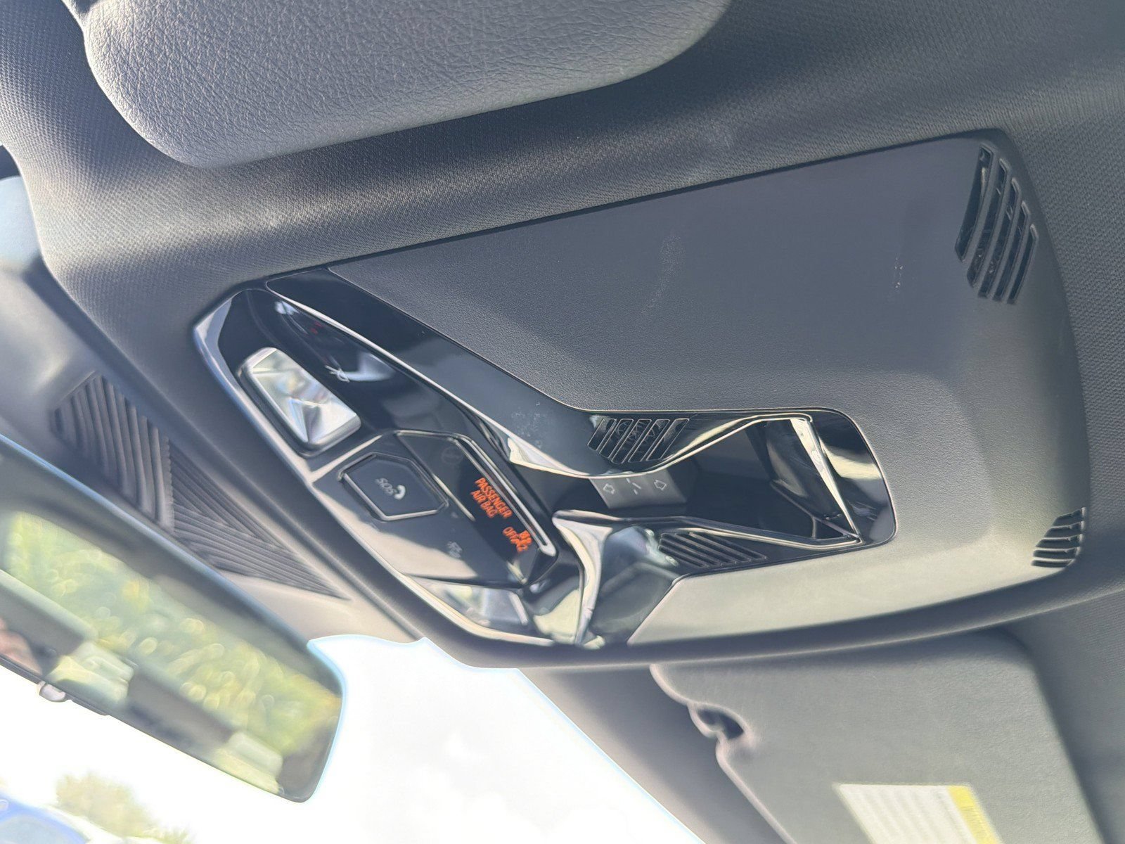 New 2026 BMW 228i w/ Technology Package FWD image 33