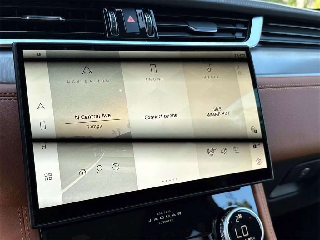 Used 2026 Jaguar F-PACE R-Dynamic S image 23