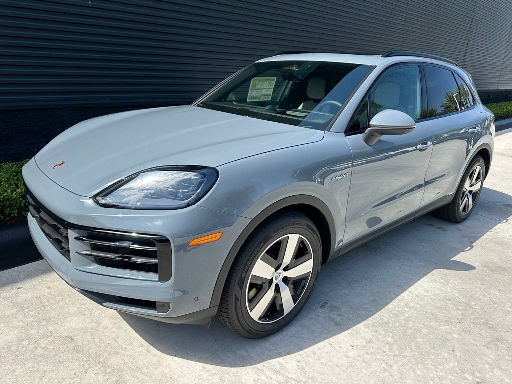 Used 2026 Porsche Cayenne E-Hybrid AWD/4WD image 7