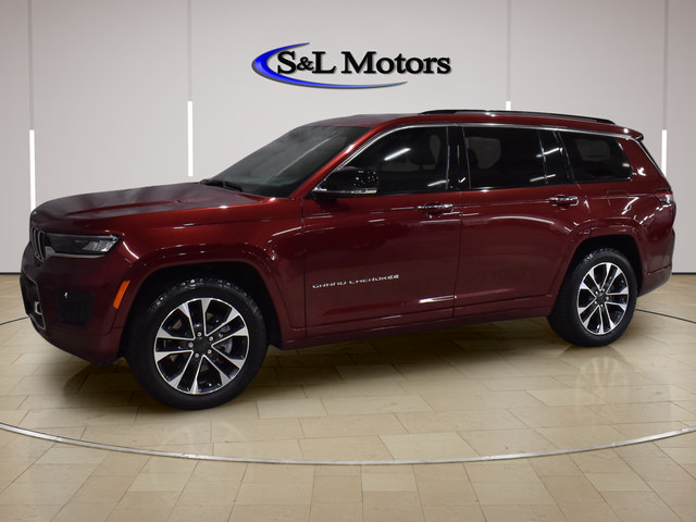 Used 2022 Jeep Grand Cherokee L Overland w/ Luxury Tech Group IV AWD/4WD image 3