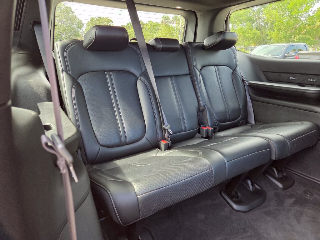 Used 2023 Jeep Wagoneer Series II AWD/4WD image 20
