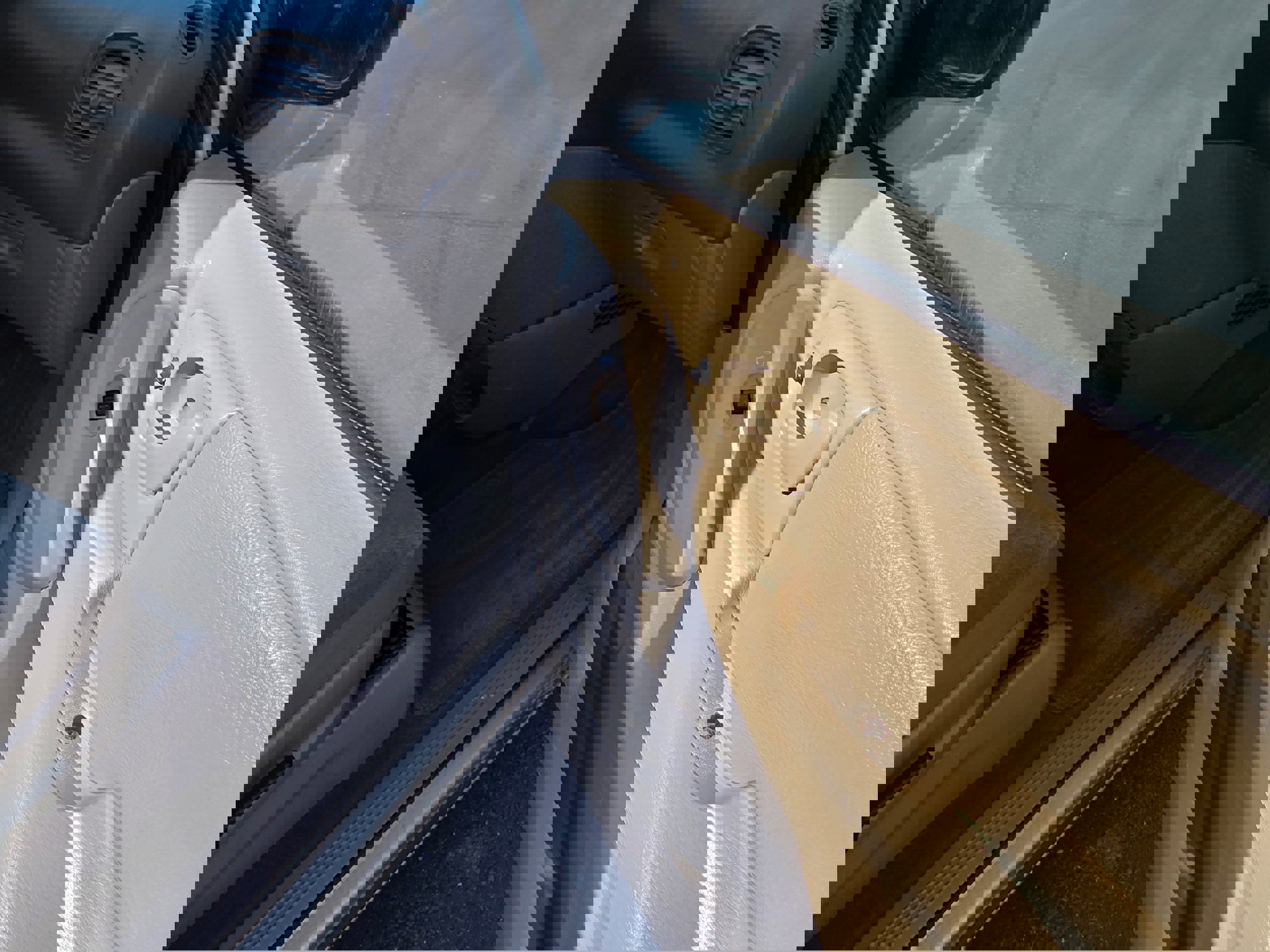 Used 2003 Chrysler Town & Country LX FWD image 26