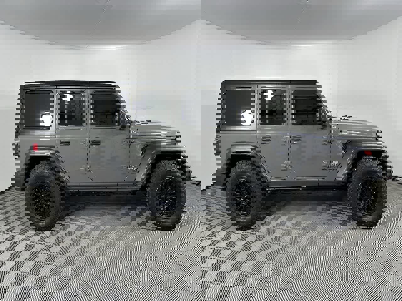 Used 2021 Jeep Wrangler Unlimited Sport image 9