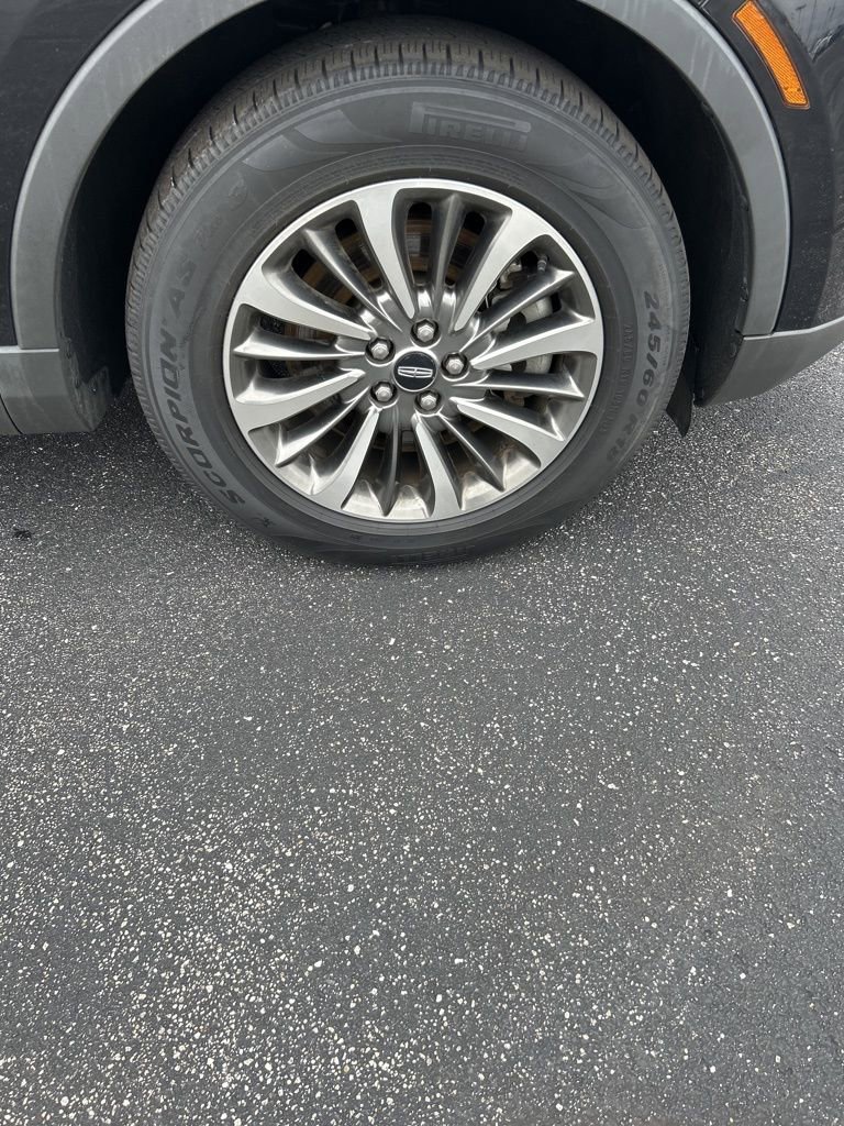 Used 2019 Lincoln Nautilus Select image 23