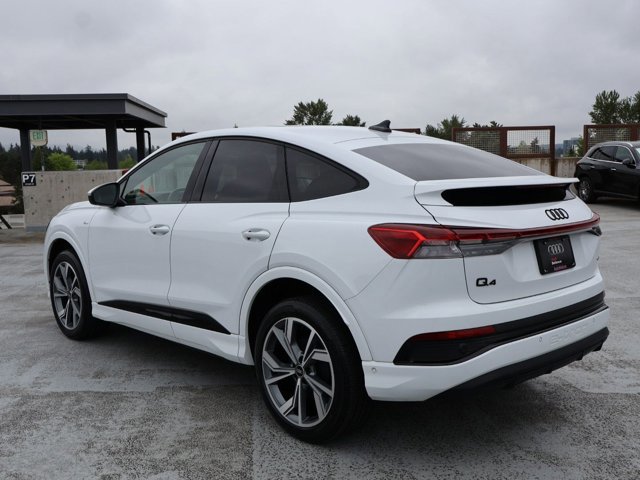 Used 2023 Audi Q4 e-tron Premium Plus w/ Premium Plus AWD/4WD image 9