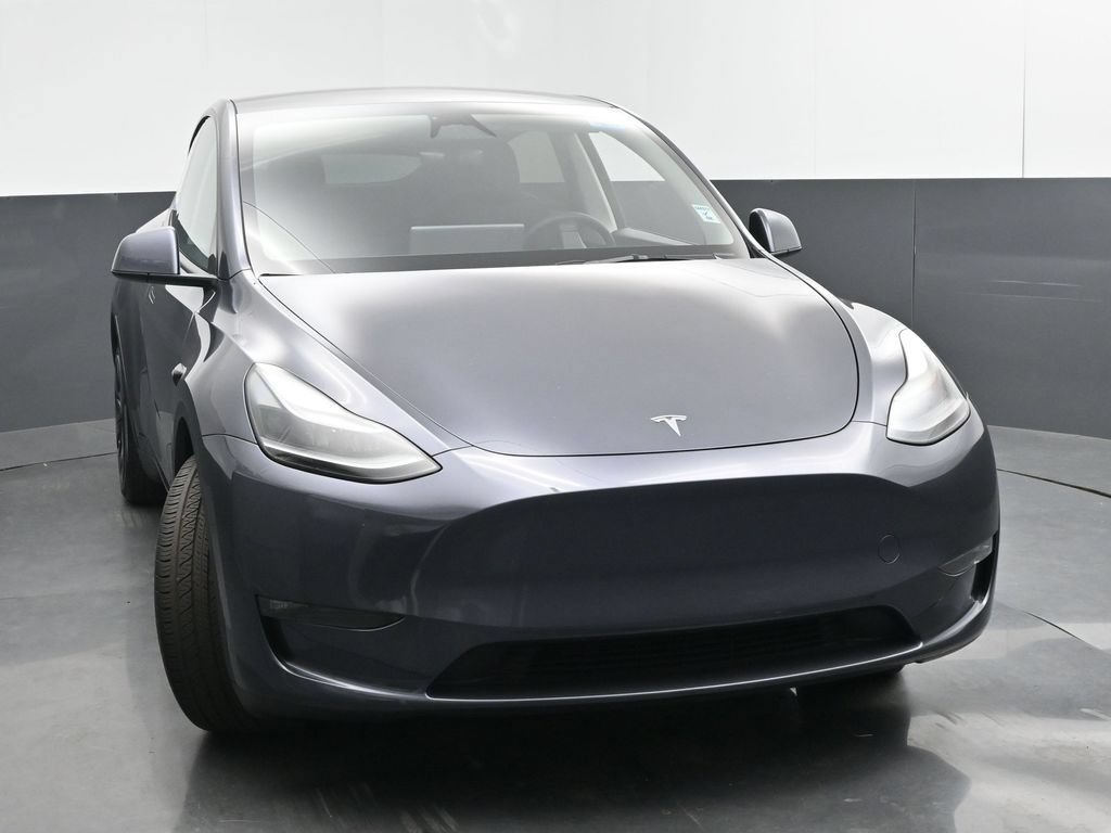 Used 2023 Tesla Model Y Long Range AWD/4WD image 35