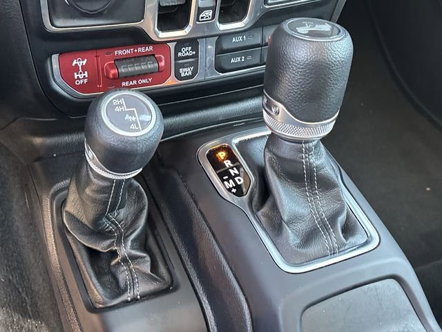 Used 2025 Jeep Wrangler Unlimited Rubicon image 21