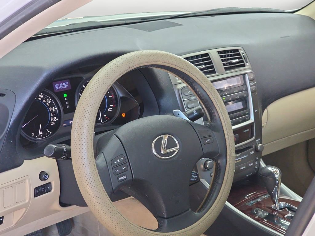 Used 2007 Lexus IS 250 RWD image 10