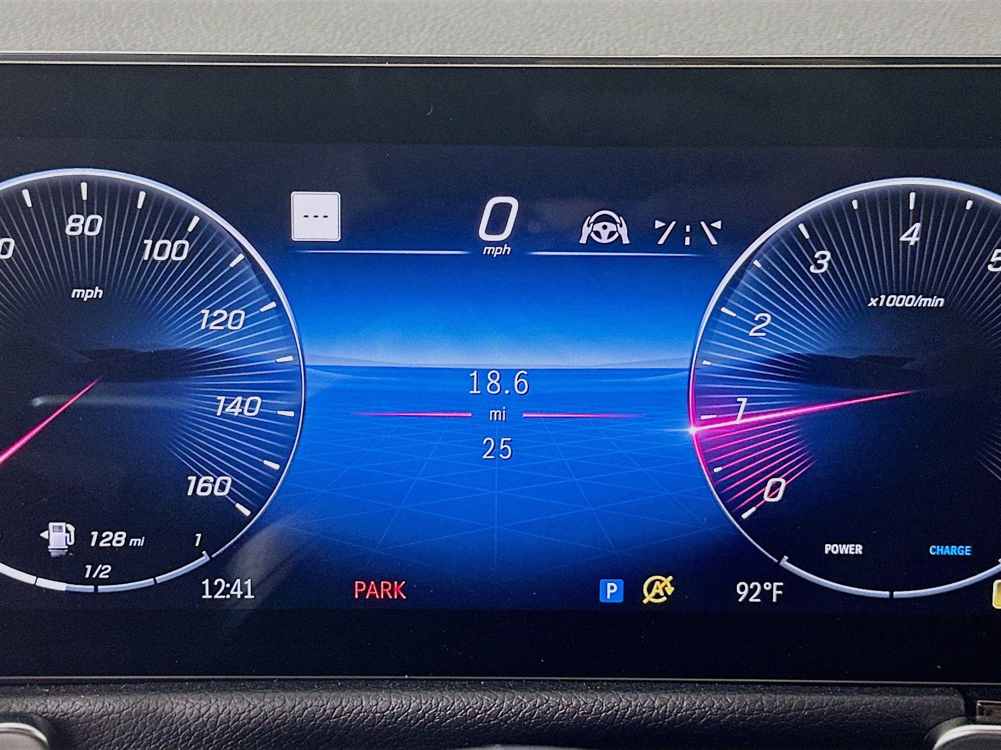 Certified 2025 Mercedes-Benz GLB 250 4MATIC image 15