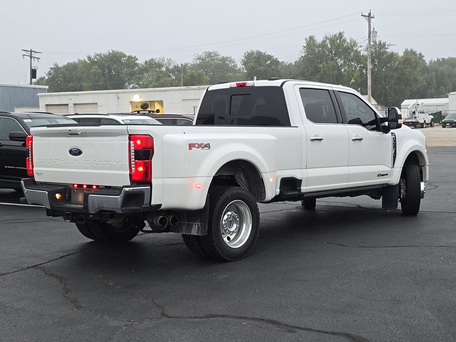 Used 2025 Ford F450 Lariat w/ Lariat Ultimate Package AWD/4WD image 59