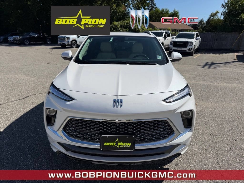 New 2026 Buick Encore GX Avenir w/ Avenir Technology Package AWD/4WD image 5