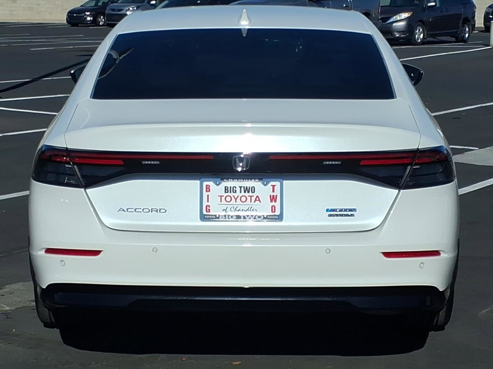 Used 2024 Honda Accord Touring image 9