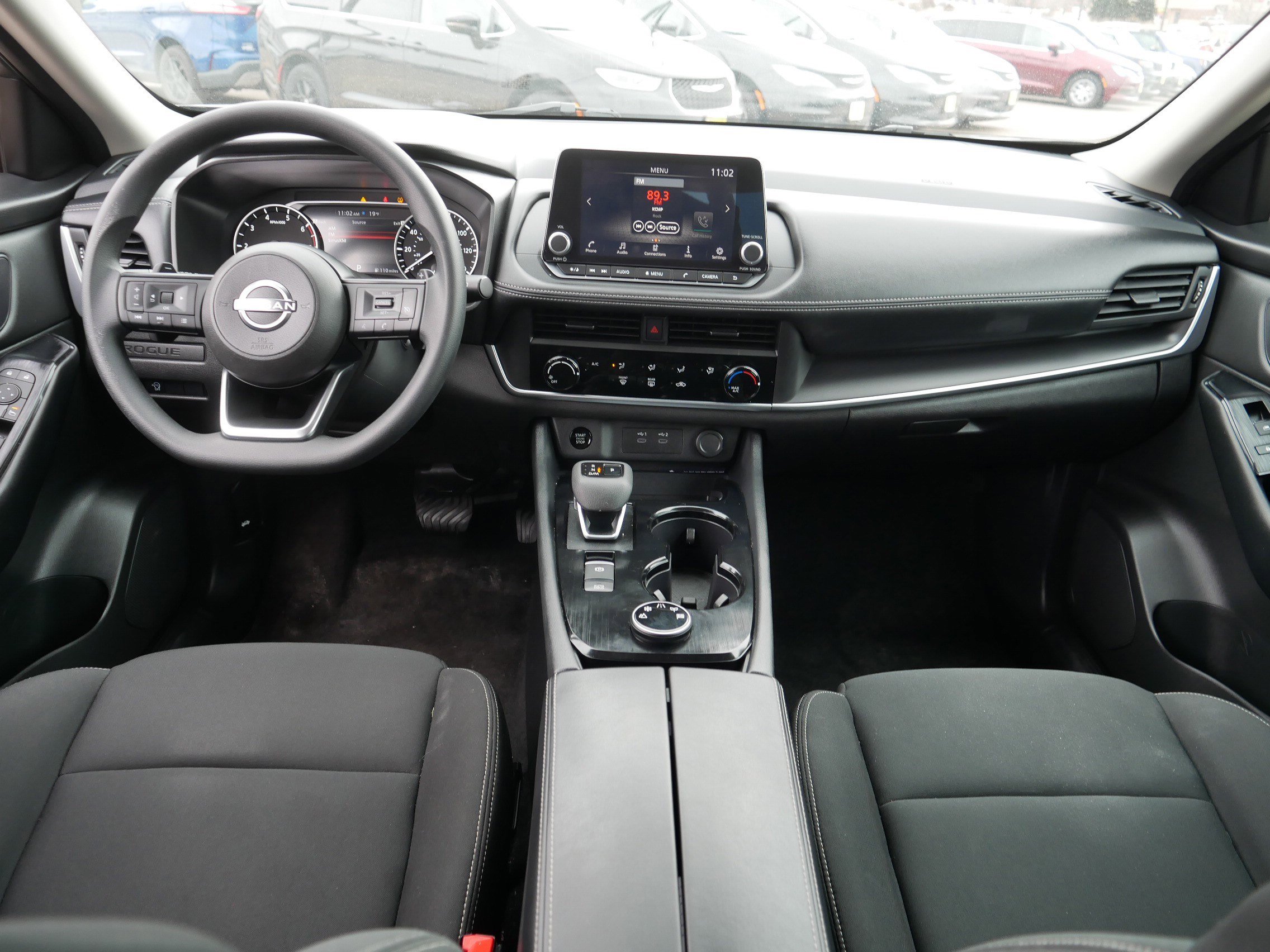 Used 2024 Nissan Rogue S image 10