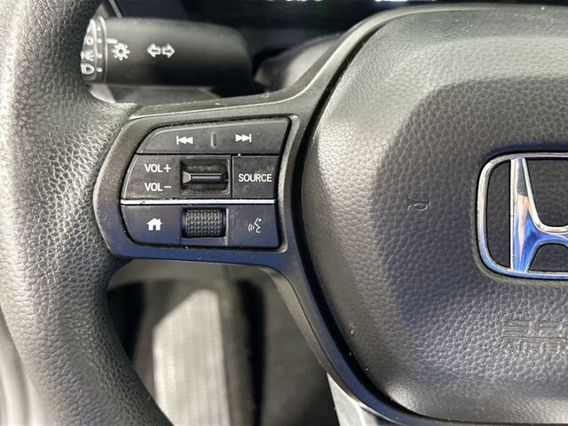 Used 2025 Honda CR-V LX image 18