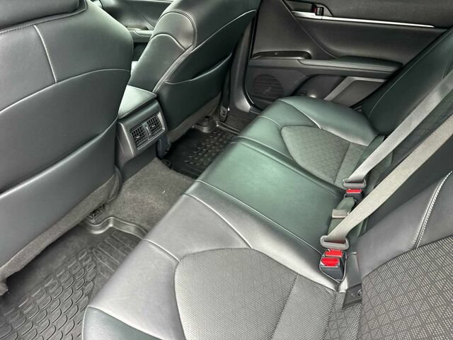 Used 2022 Toyota Camry XSE w/ Carpet Mat Package (TMS) FWD image 14