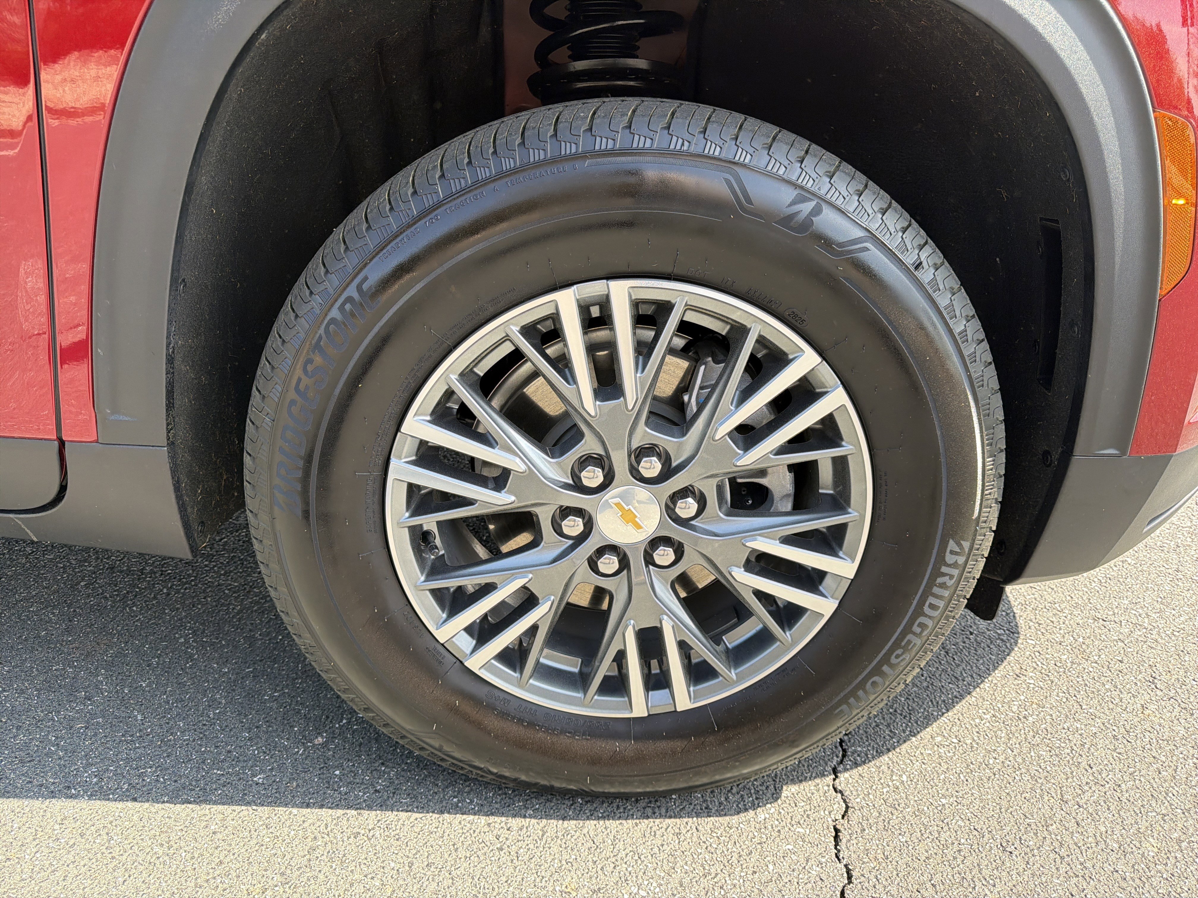 Used 2026 Chevrolet Traverse LT w/ Driver Confidence Package image 12