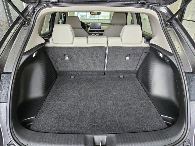Used 2024 Honda HR-V LX image 10