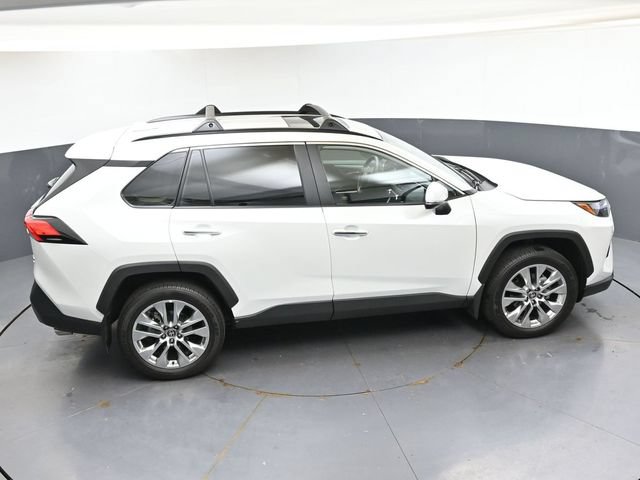 Used 2025 Toyota RAV4 Limited w/ Weather Package AWD/4WD image 41
