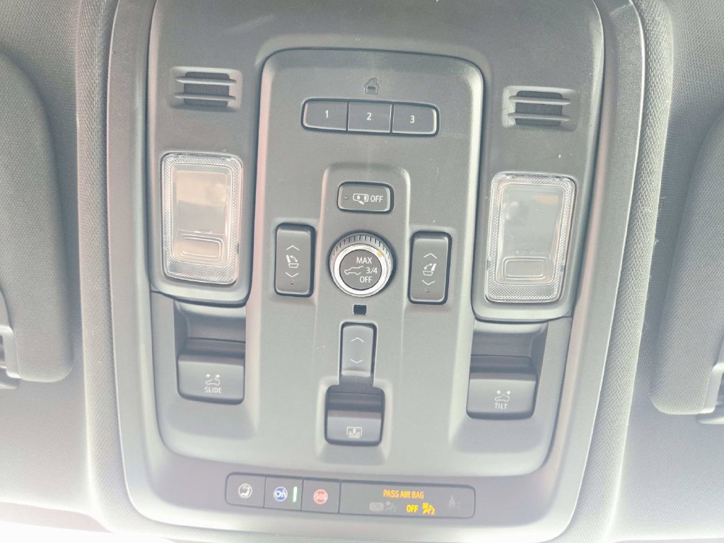 Used 2024 GMC Yukon AT4 w/ Max Trailering Package AWD/4WD image 35