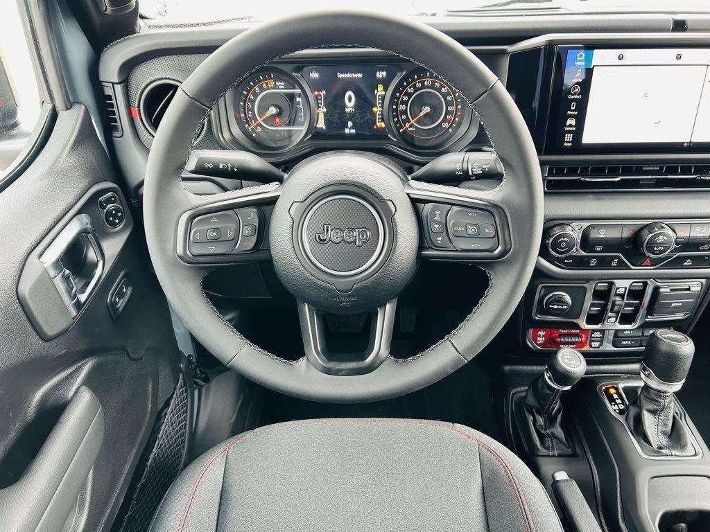 New 2025 Jeep Gladiator Rubicon image 12