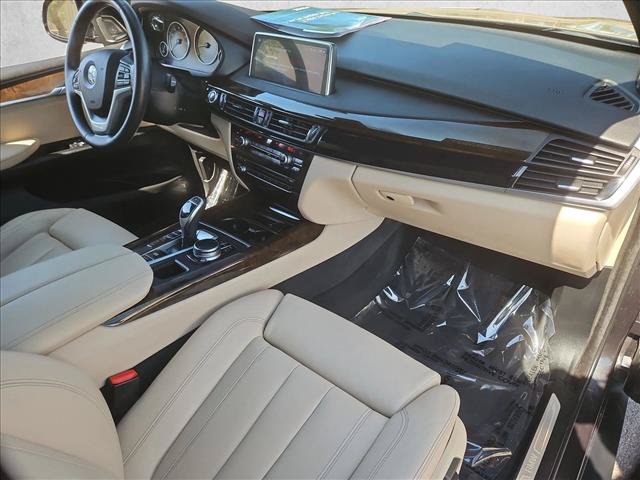 Used 2018 BMW X5 xDrive50i AWD/4WD image 30