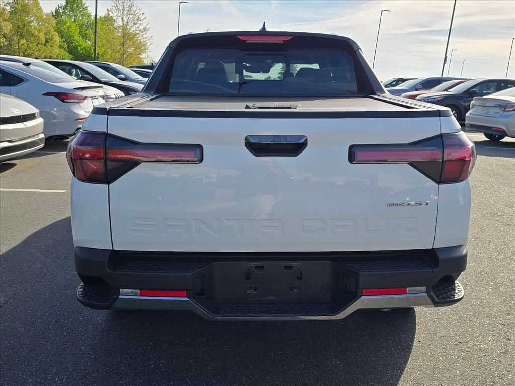 Used 2022 Hyundai Santa Cruz Limited w/ Cargo Package image 4