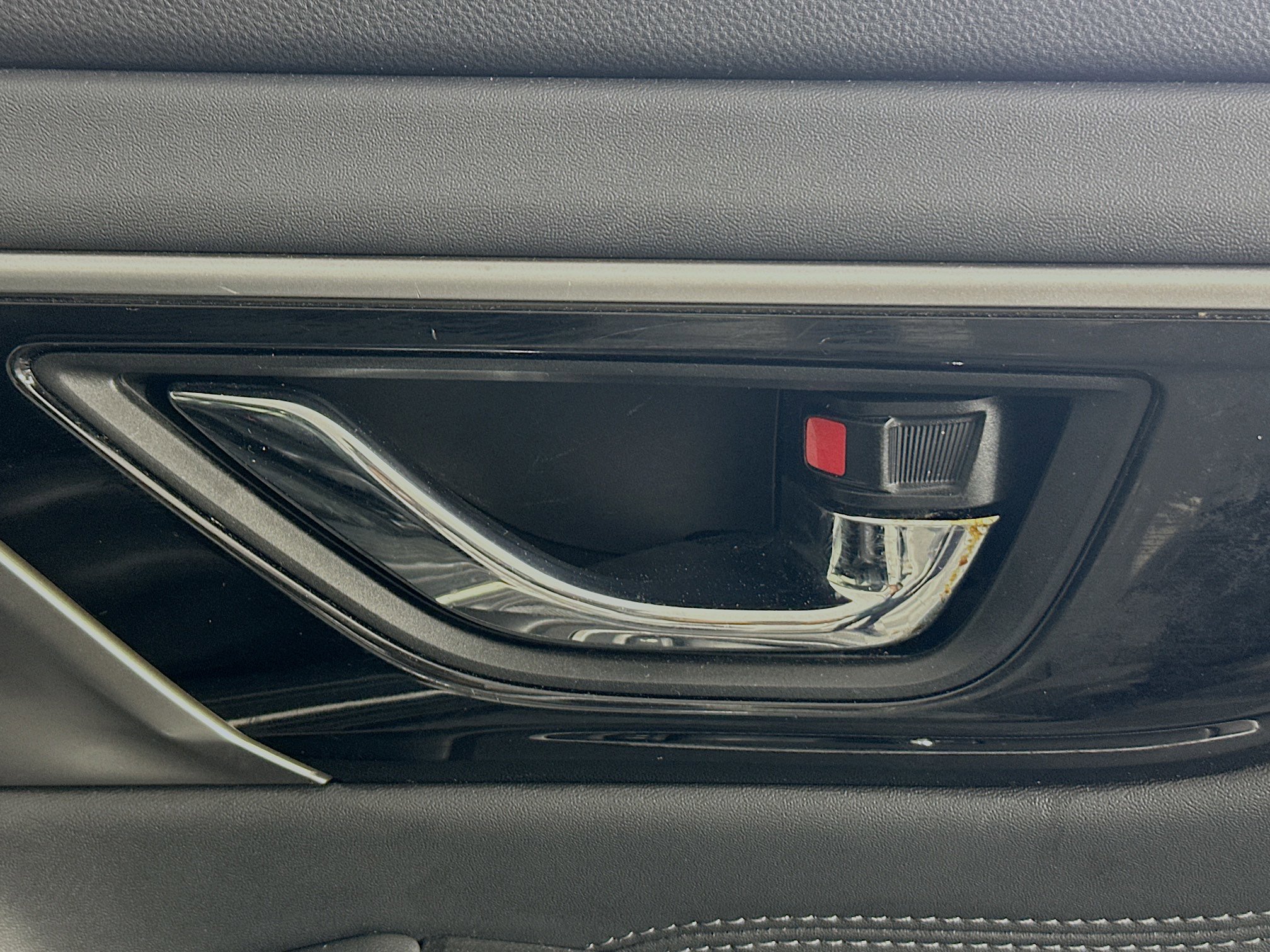 Used 2022 Subaru Outback Limited image 29