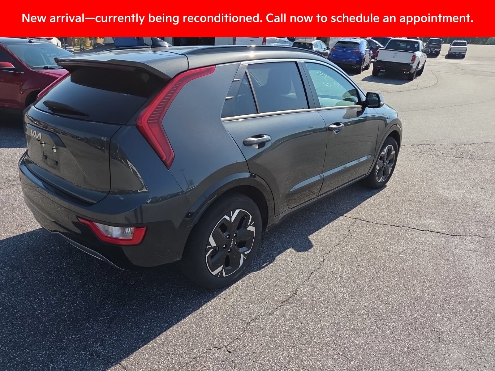 Certified 2023 Kia Niro Wind w/ Wind Preserve Package FWD image 6