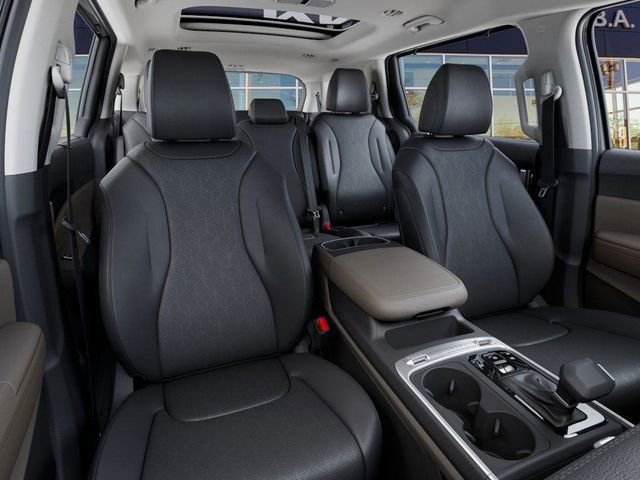 New 2026 Kia Carnival SX image 16