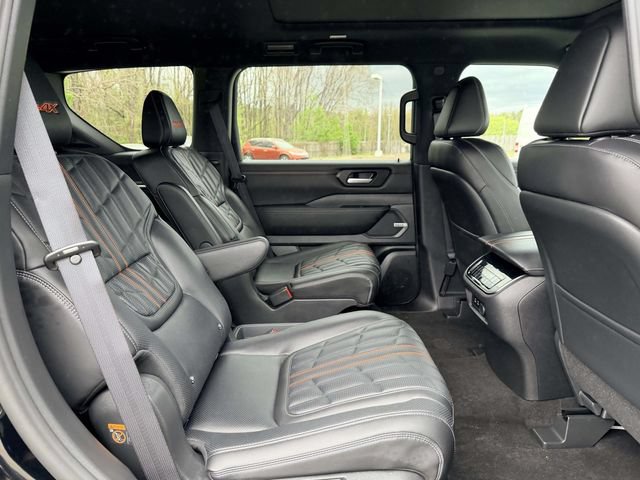 New 2026 Nissan Armada PRO-4X AWD/4WD image 11