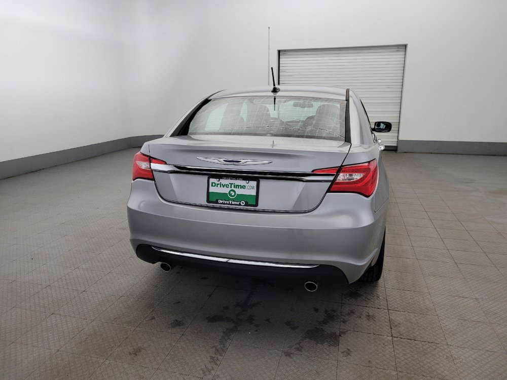 Used 2014 Chrysler 200 Limited image 7