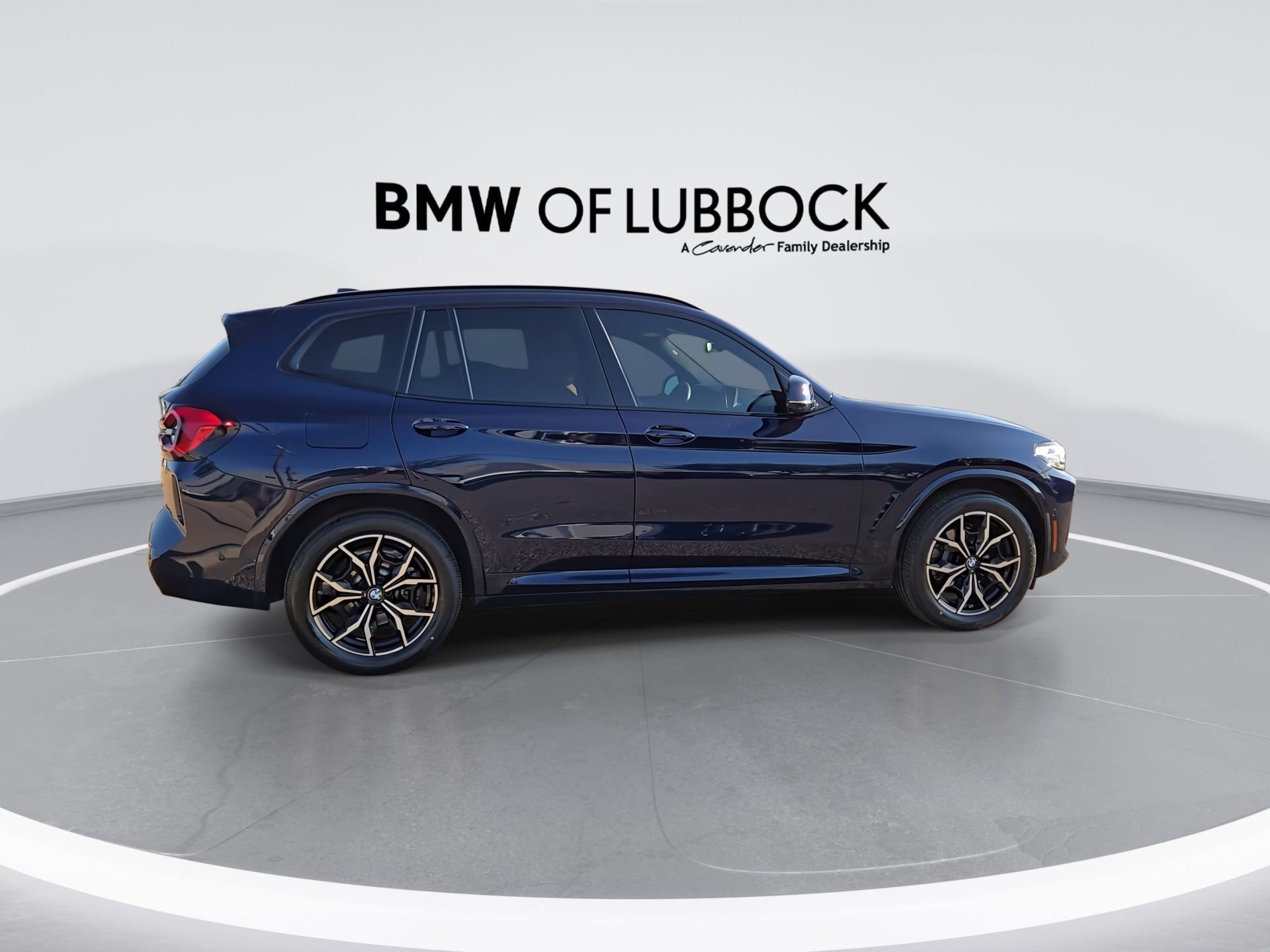 Used 2023 BMW X3 xDrive30i w/ M Sport Package AWD/4WD image 9