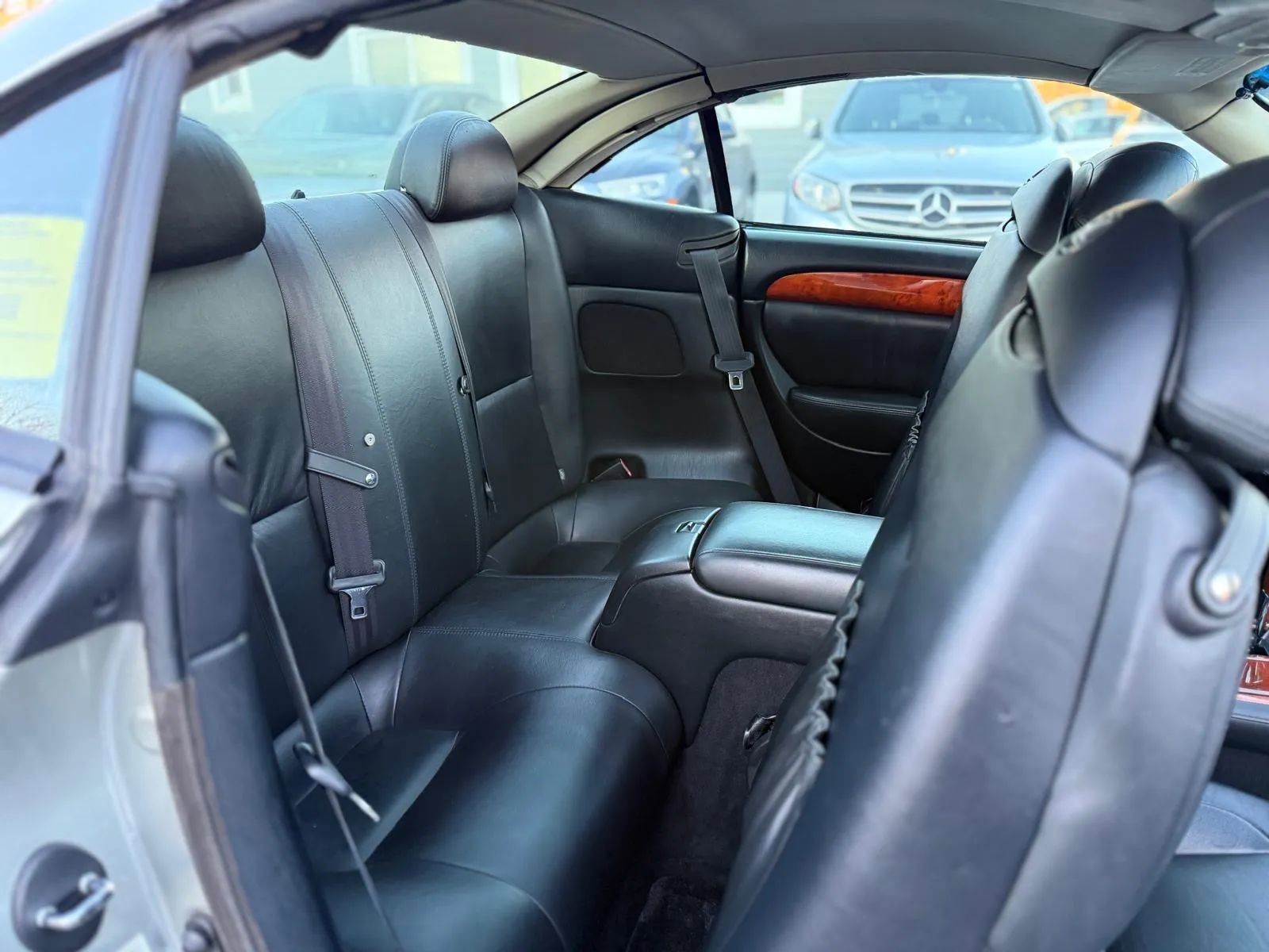 Used 2002 Lexus SC 430 Convertible image 12