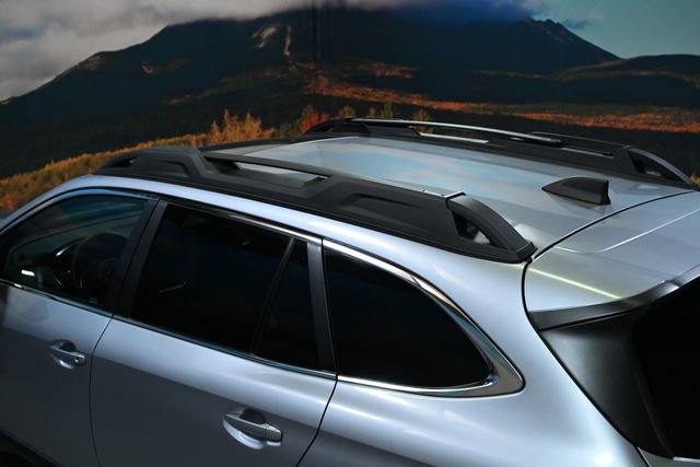 Certified 2025 Subaru Outback Limited image 16