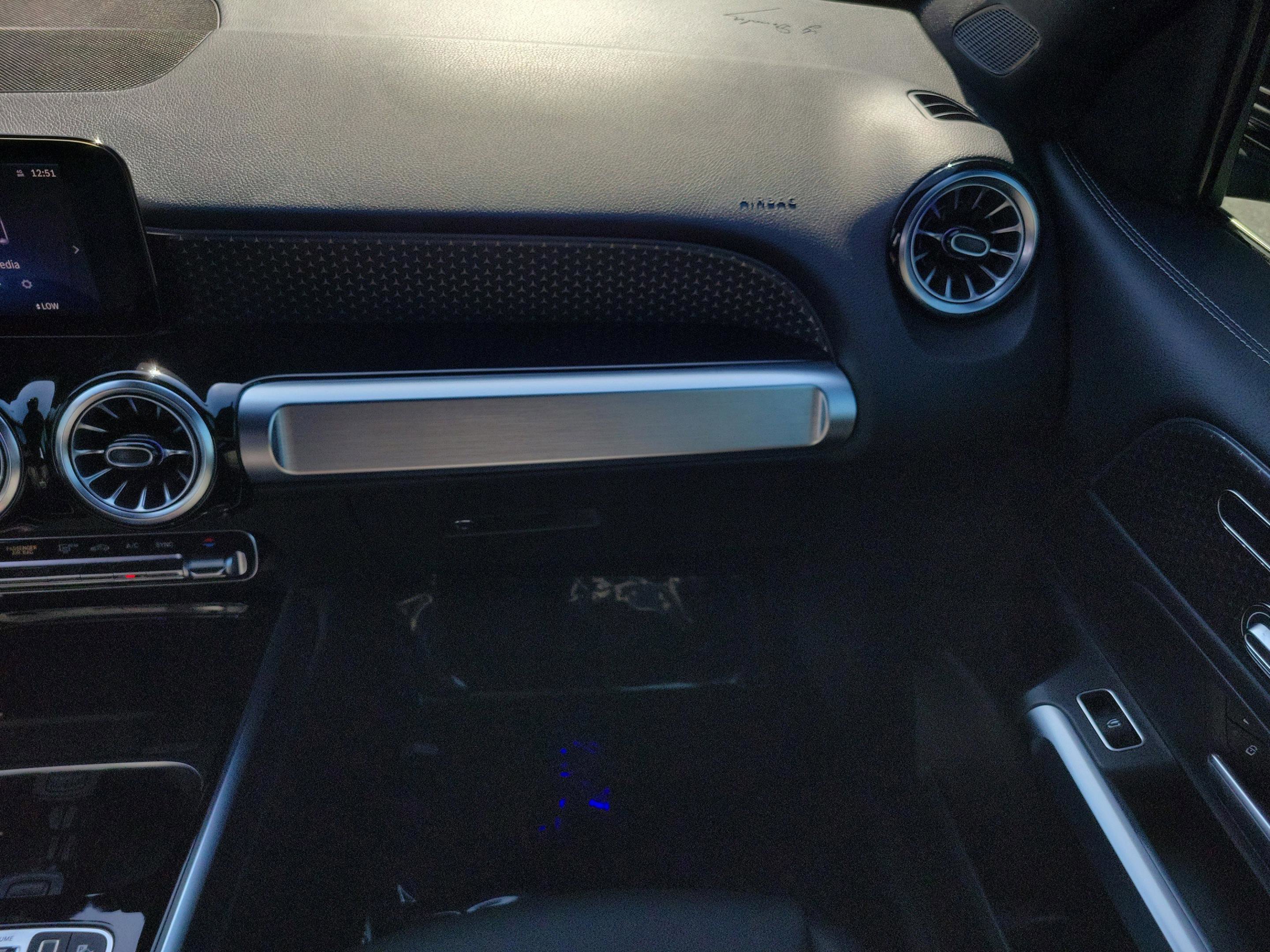 Certified 2025 Mercedes-Benz GLB 250 image 13