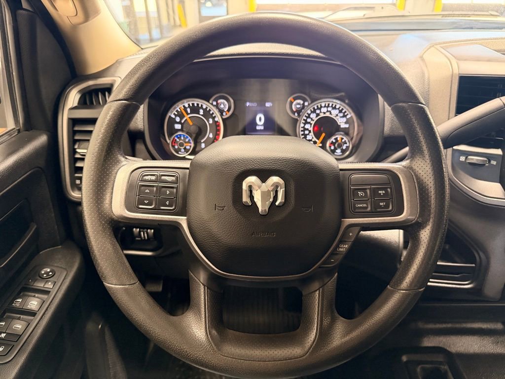 Used 2020 RAM 3500 Tradesman w/ Chrome Appearance Group AWD/4WD image 25