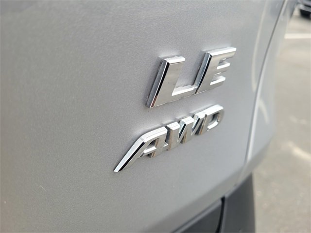 Used 2019 Toyota RAV4 LE image 25