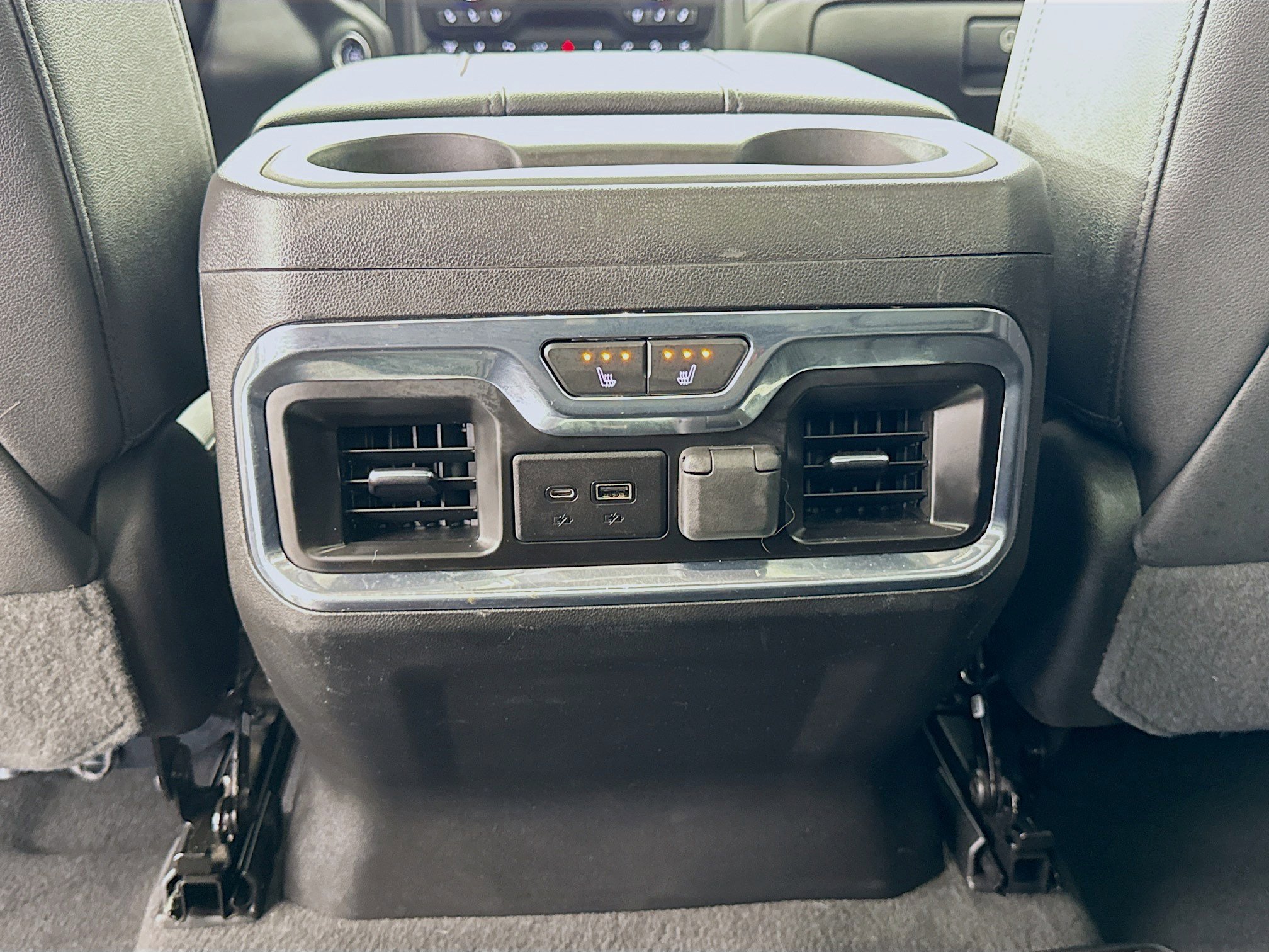 Used 2023 Chevrolet Silverado 2500 LTZ w/ LTZ Plus Package image 27