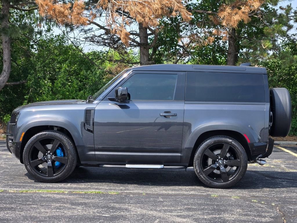 Used 2022 Land Rover Defender 90 Carpathian Edition image 2