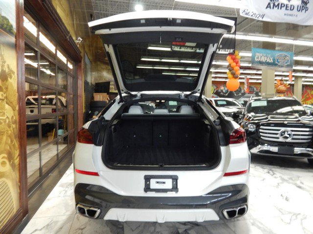 Used 2026 BMW X6 M60i image 7