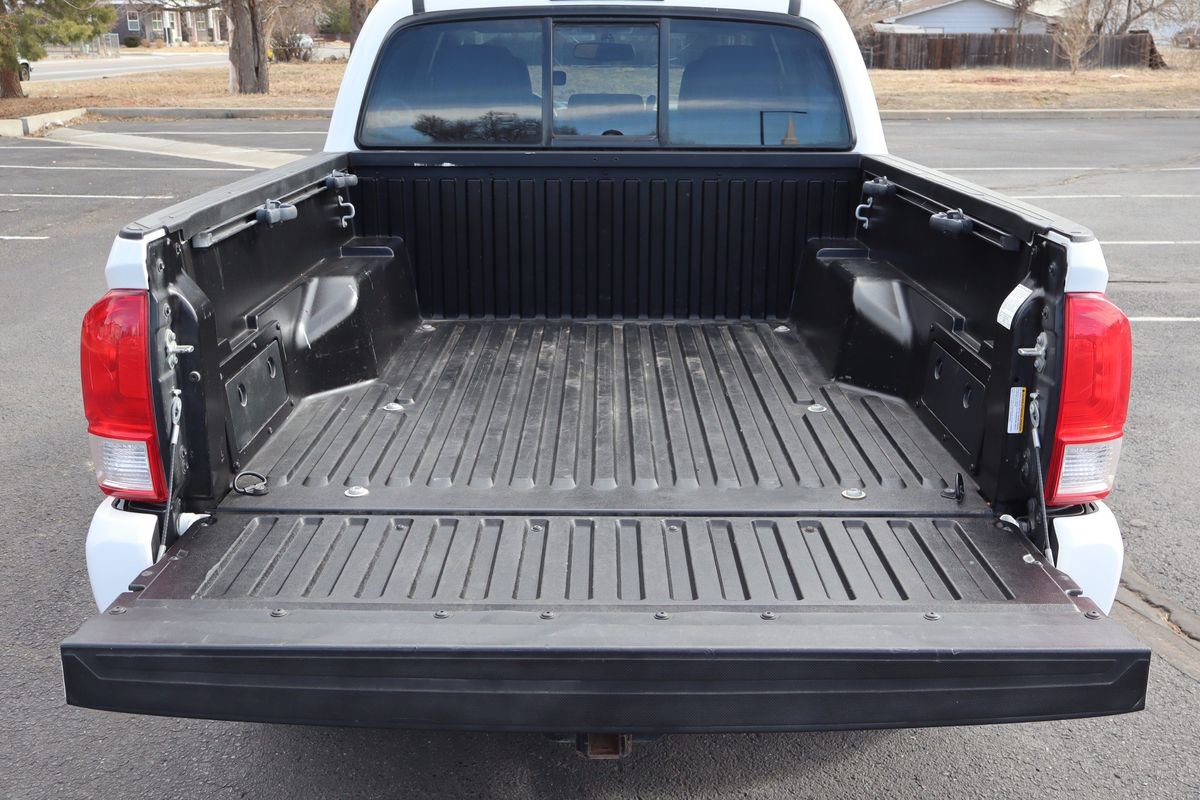 Used 2017 Toyota Tacoma SR5 w/ Tow Package image 14