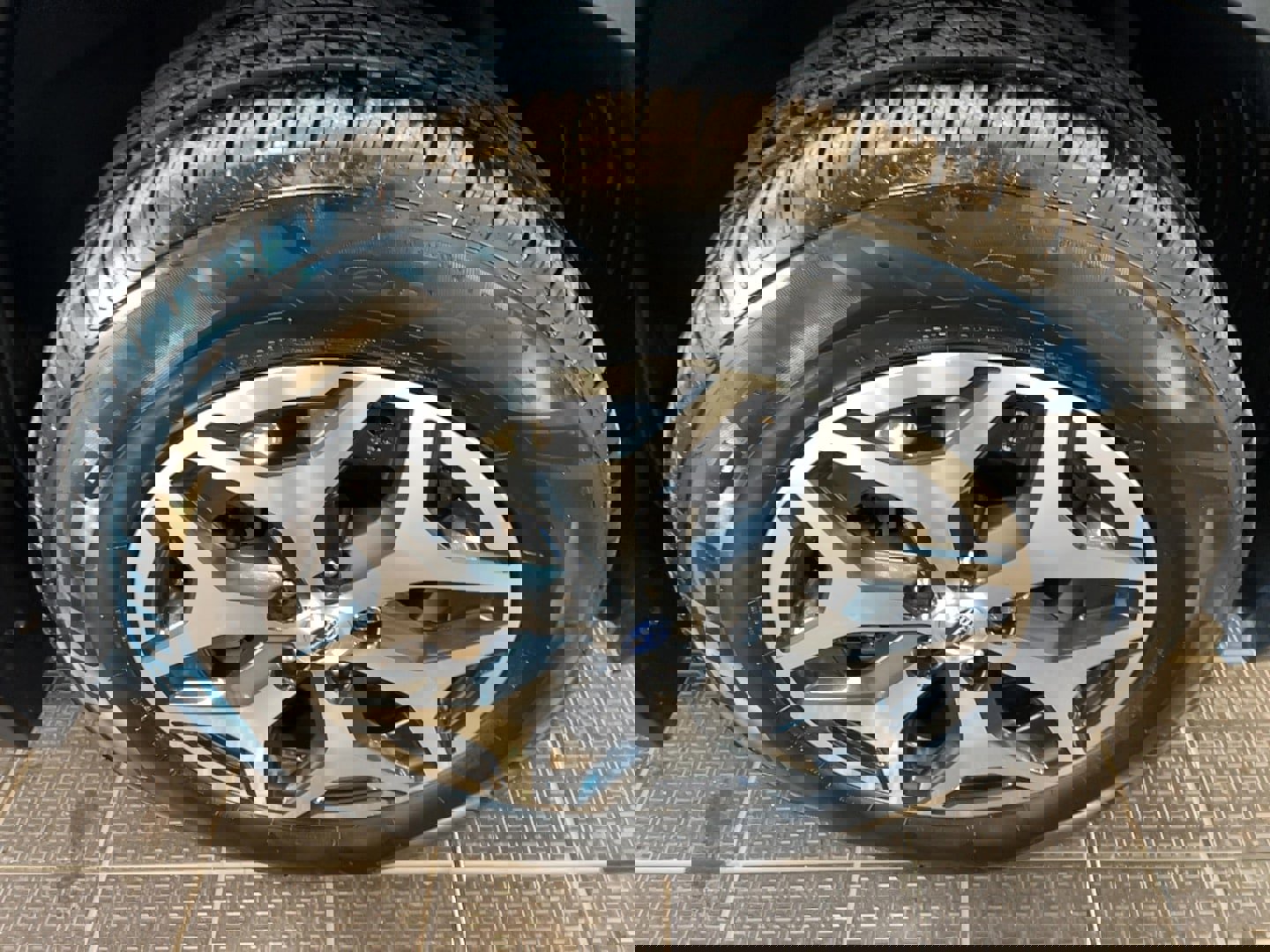 Used 2019 Subaru Forester Premium image 5