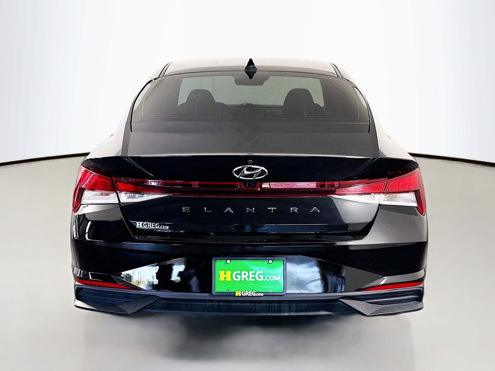 Used 2021 Hyundai Elantra SEL image 8