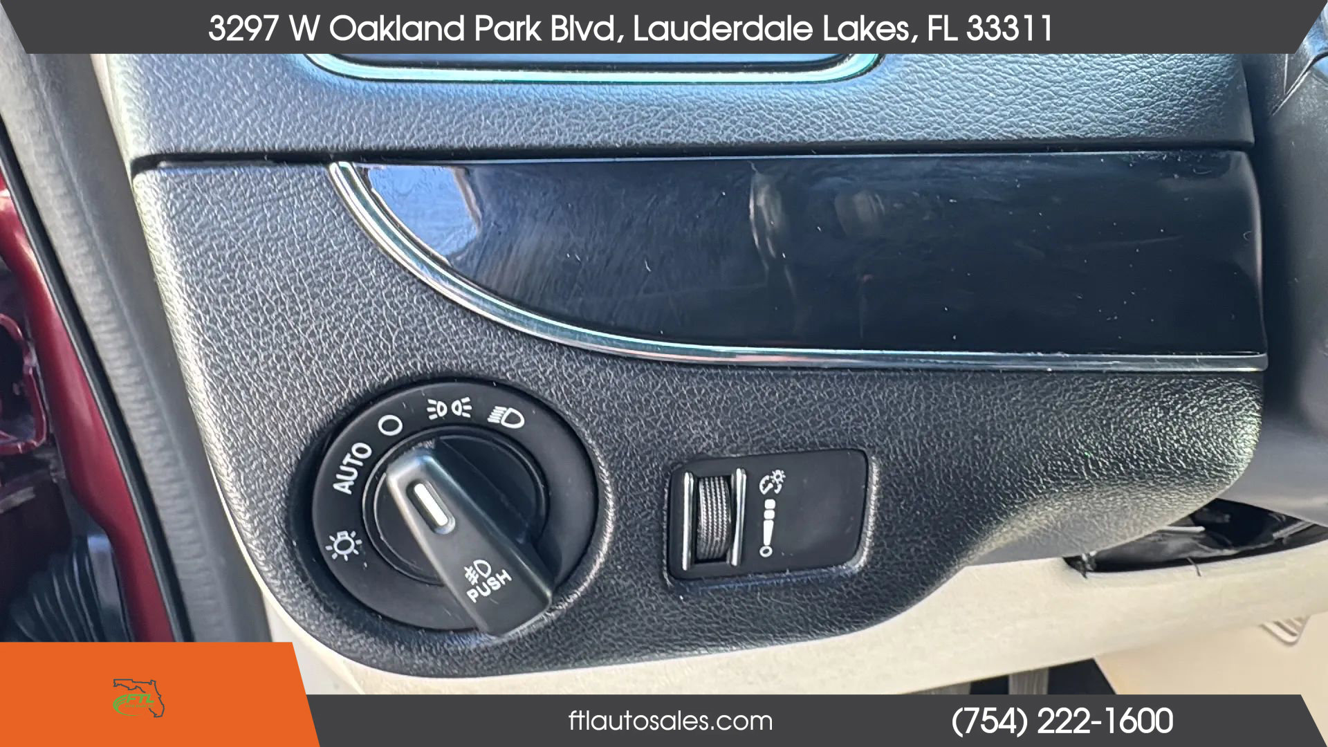 Used 2018 Dodge Grand Caravan SXT image 44