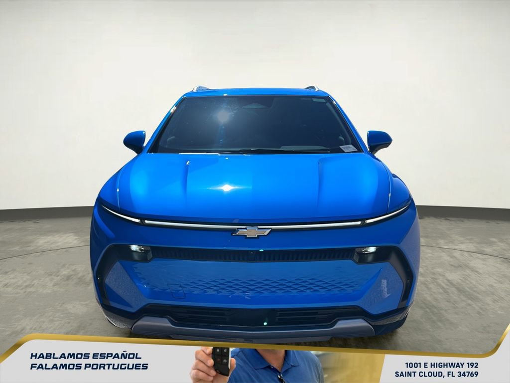 Certified 2025 Chevrolet Equinox EV LT w/ Convenience Package FWD image 9