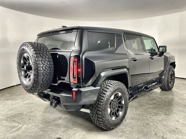 Used 2024 GMC Hummer EV 2X w/ Extreme Off-Road Package image 8