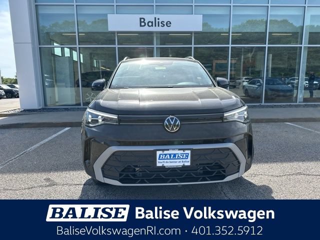 New 2026 Volkswagen Taos SE AWD/4WD image 2
