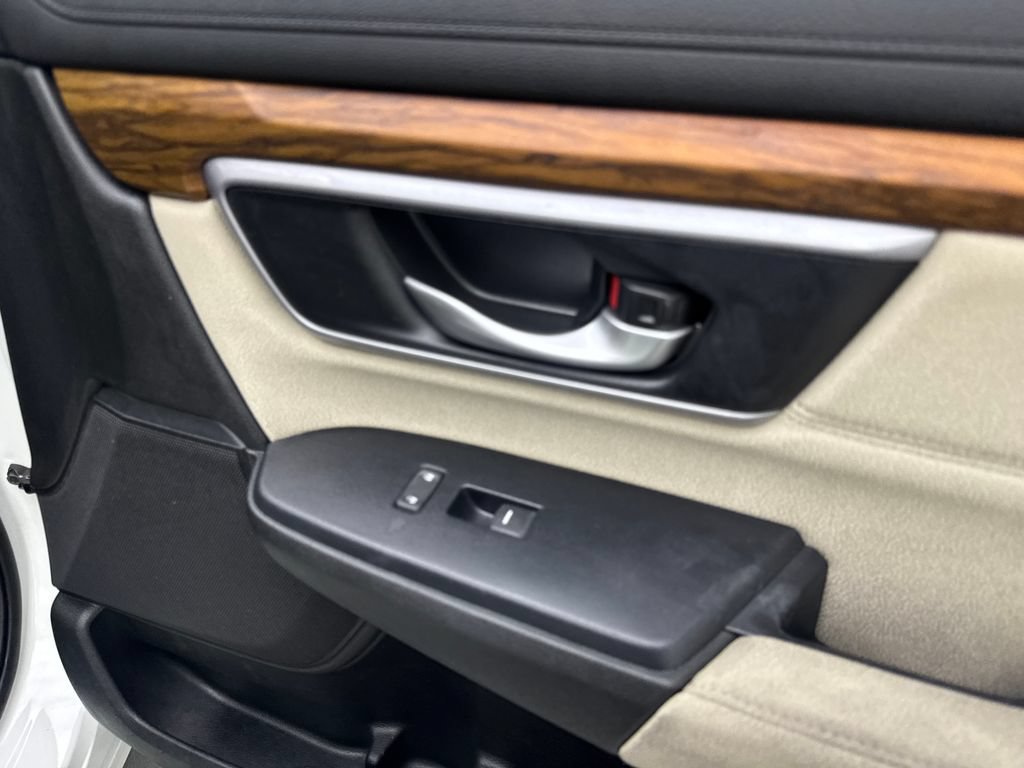 Used 2017 Honda CR-V EX image 50