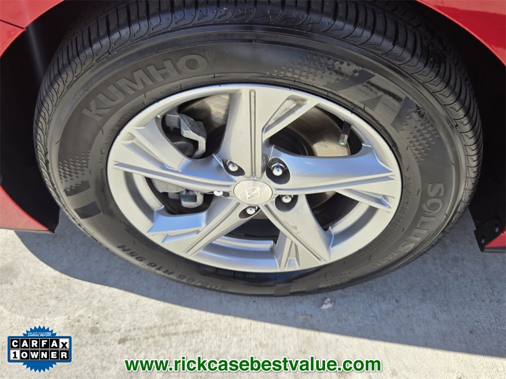 Used 2022 Hyundai Sonata SE w/ Cargo Package image 10